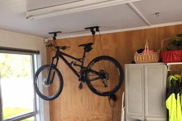 Unior Bike Lift With Bike