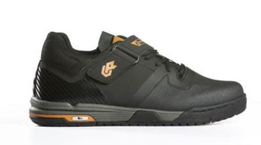 Unparallel Mens Dustup